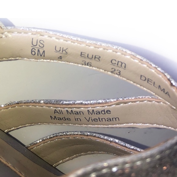 NATURALIZER N5 COMFORT SIZE 6 SILVER GLITTER HEELS - Picture 7 of 7